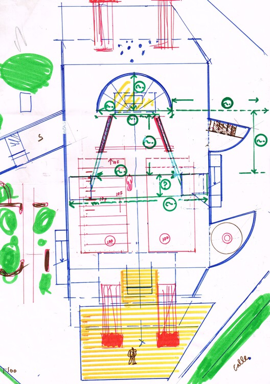 Clorindo Testa's  Artistic and Architectural Experimentation: Colors and Asymmetrical Plays in Spaces of Worship - Image 21 of 39