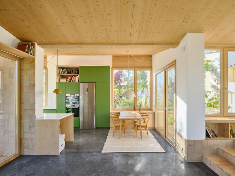 Butterfly / Tallerdarquitectura - Fotografía interior, Cocina, Madera, Sillas, Fijación Vigas
