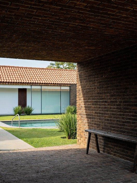 Haras House / Felipe Hess Arquitetos - Exterior Photography, Brick