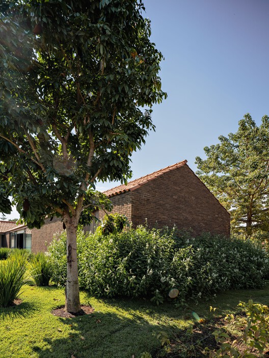 Haras House / Felipe Hess Arquitetos - Exterior Photography, Garden