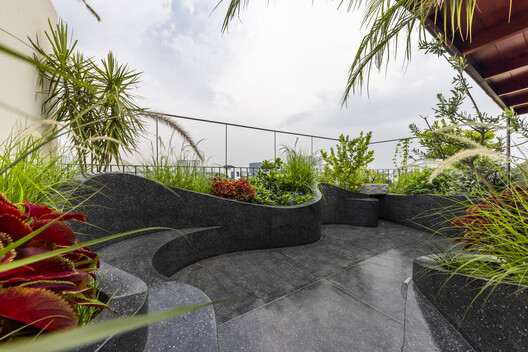 Gentle House / 23o5Studio - Image 17 of 38