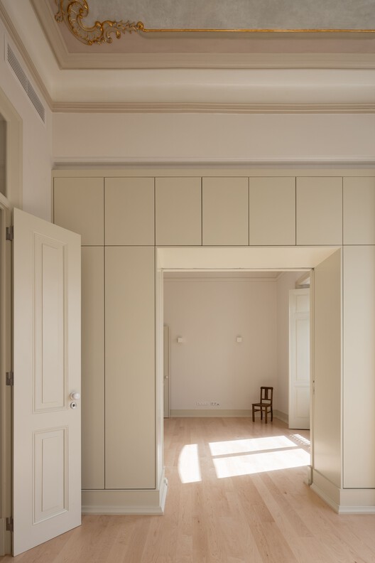 Santa Clara 114 / Atelier 126 - Fotografia de Interiores, Madeira, Porta