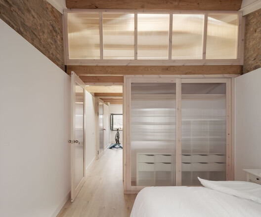 BS House / MARXE a+t - Interior Photography, Bedroom, Wood, Lighting, Glass, Beam