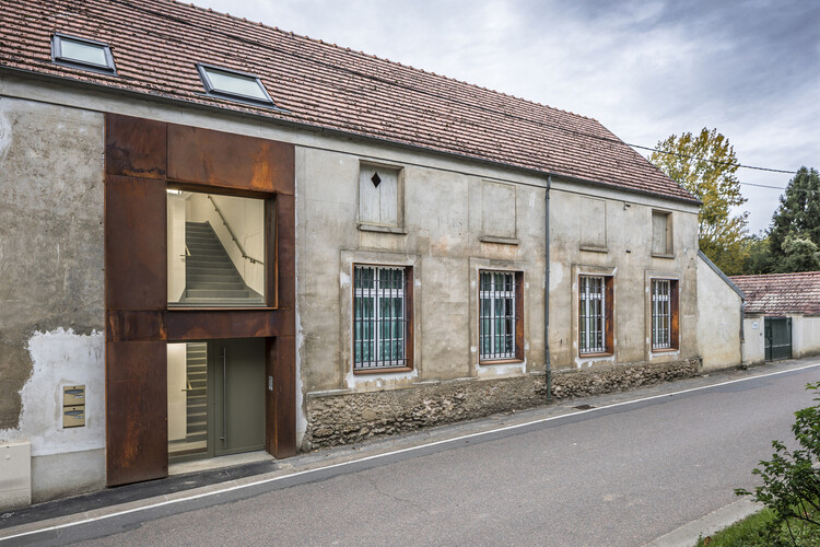 记录时光的材质：10个运用耐候钢（Corten Steel）的当代项目 - 26 的图像 30