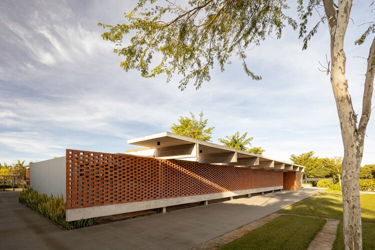 Casa Lima / BLOCO Arquitetos - Fotografía exterior