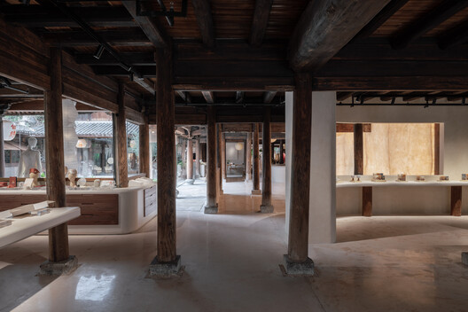 Tai-Silk Courtyard / Deep Origin Lab + CO-MILEU - Interior Photography, Wood, Column, Beam
