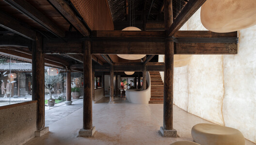 Tai-Silk Courtyard / Deep Origin Lab + CO-MILEU - Interior Photography, Wood, Column, Concrete, Beam