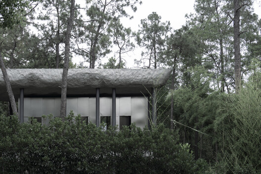 Public Restroom of Nanjing Sifang Art Lake District / WUWU Atelier, ADINJU - Exterior Photography, Wood, Forest