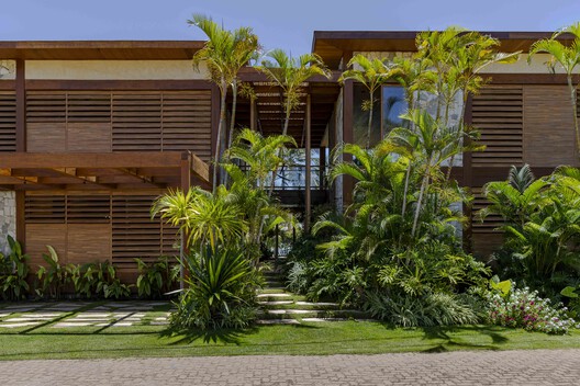 Casa Coral / Sidney Quintela Architecture + Urban Planning - Fotografia de Exterior, Jardim, Aido, Balcão