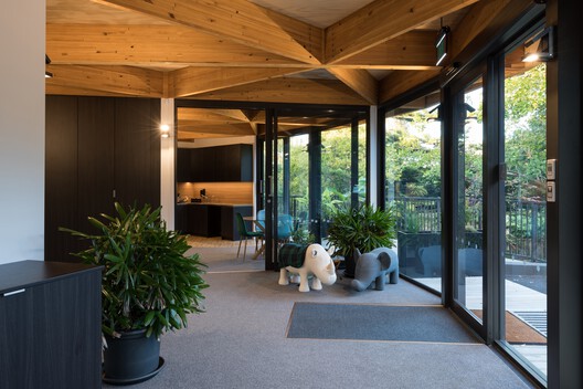 Kakapo Creek Children’s Garden / Smith Architects  - Interior Photography, Wood, Lighting, Glass, Beam