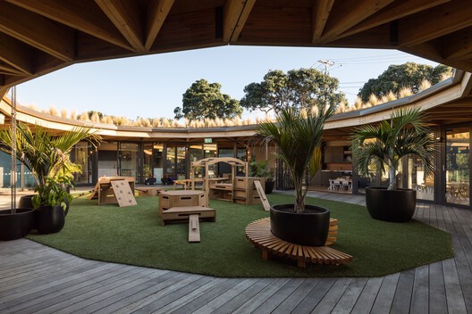 Kakapo Creek Children’s Garden / Smith Architects  - Interior Photography, Living Room, Wood