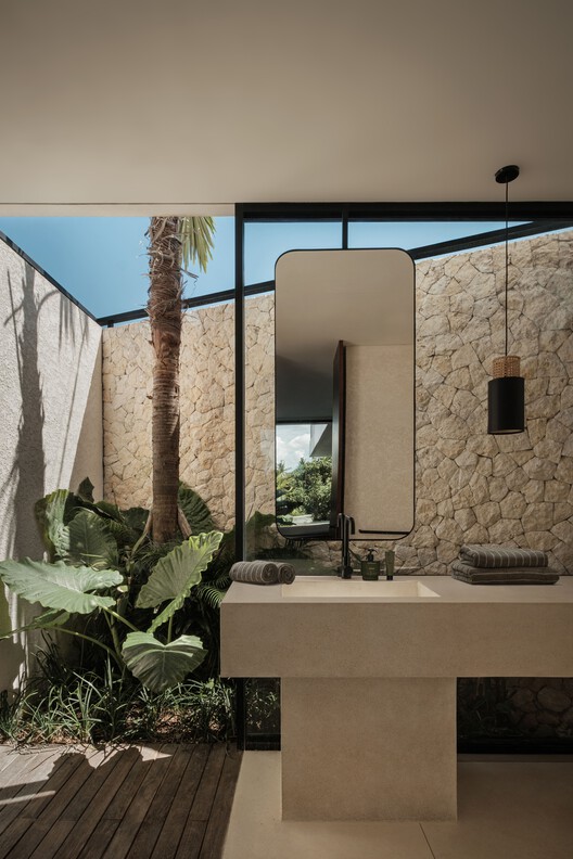 Tapa Villa / Studio Tanama - Interior Photography, Bathroom