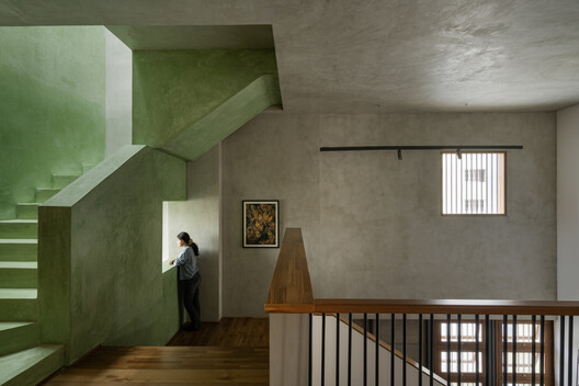 Hierlooms in Concrete / Greyscale Design Studio