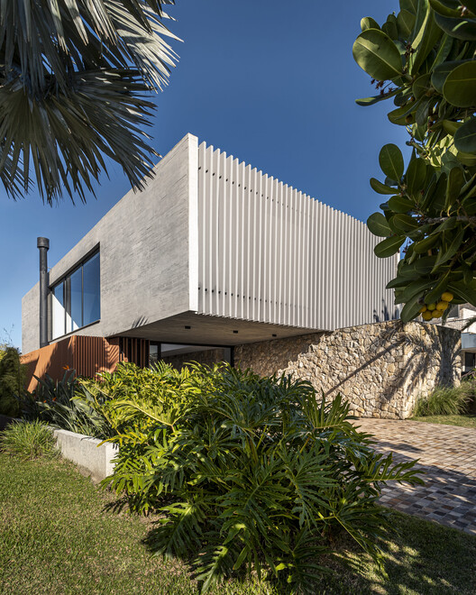 Casa Villaggio / Vox Arquitetura - Fotografía exterior