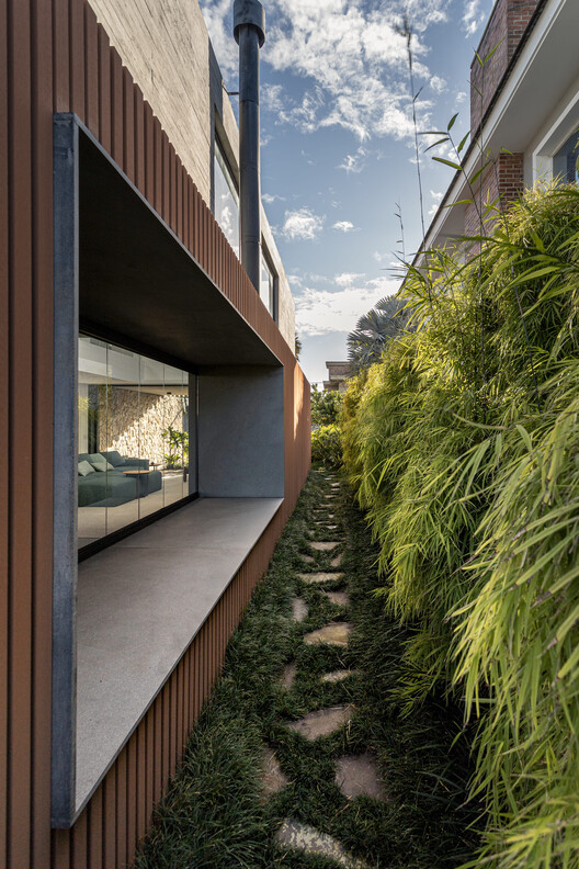Casa Villaggio / Vox Arquitetura - Fotografía exterior
