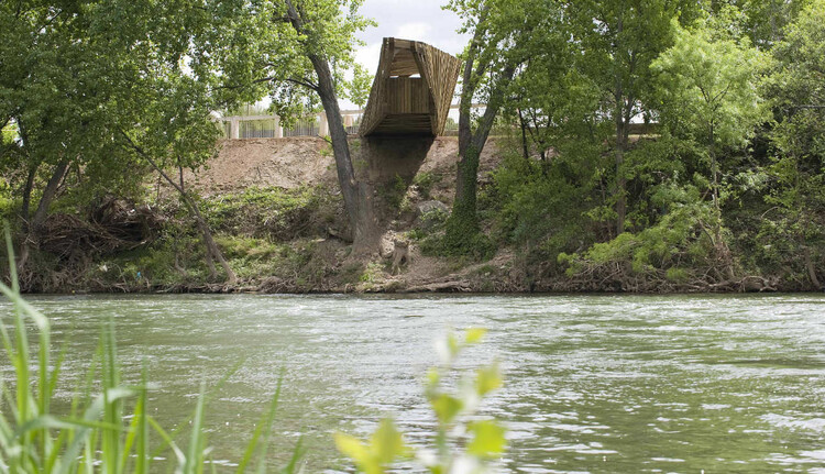 Of a Feather: The Hidden Architecture of Bird Watching - Image 27 of 30