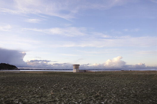 Of a Feather: The Hidden Architecture of Bird Watching - Image 22 of 30