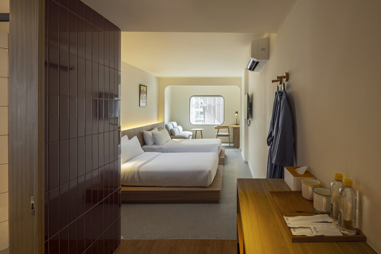 Hotel Vela be Siam / ASWA - Fotografia de Interiores, Dormitório, Madeira