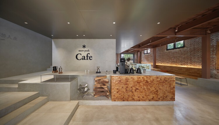 红砖老仓库变身野游美学空间：苏州Snow Peak Cafe竣工，毗邻拙政园的自然留白之所 - 图片 7