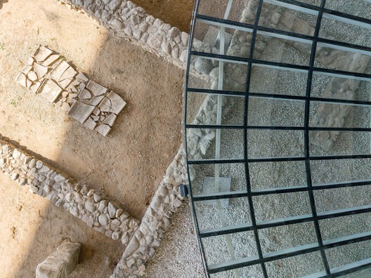 Mozaic of Tirana Cultural Intervention / SONarchitects - Image 17 of 33