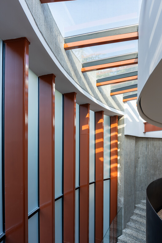 Mozaic of Tirana Cultural Intervention / SONarchitects - Image 8 of 33