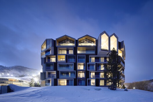 MUWA NISEKO  / Nikken Sekkei - Exterior Photography