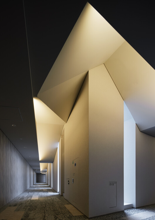 MUWA NISEKO  / Nikken Sekkei - Image 17 of 48