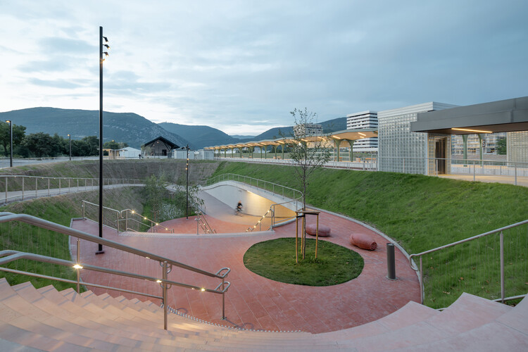 新戈里察火车站与弗尔塔查地下通道 / SADAR + VUGA - 建筑图