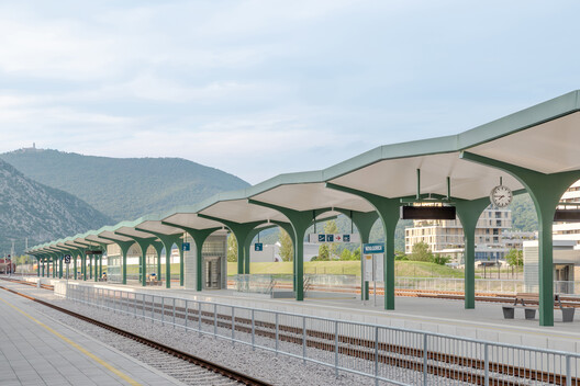 Nova Gorica Railway Station and Vrtača Underpass / SADAR + VUGA - Image 19 of 27