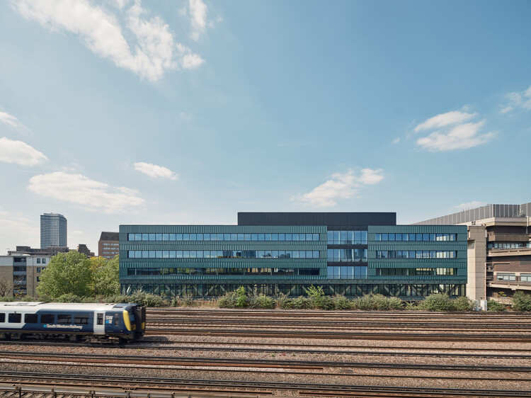 Paradise SE11 Mass Timber Office / Feilden Clegg Bradley Studios - Exterior Photography, Commercial Architecture