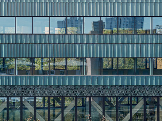 Paradise SE11 Mass Timber Office / Feilden Clegg Bradley Studios - Image 13 of 27