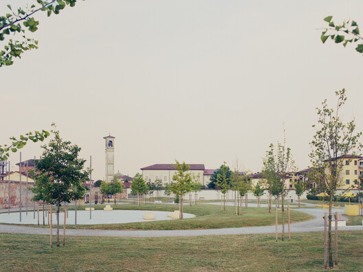 Green Kilometer Public Park / GHISELLINI ARCHITETTI