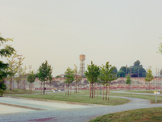 Green Kilometer Public Park / GHISELLINI ARCHITETTI - Image 3 of 31