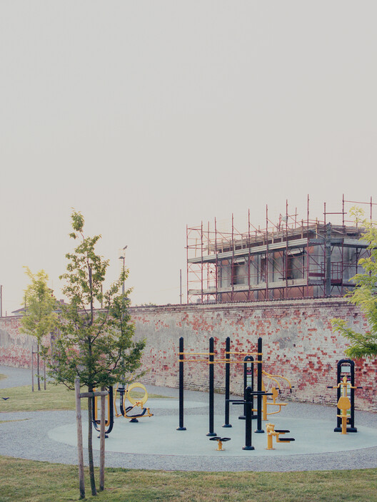 Green Kilometer Public Park / GHISELLINI ARCHITETTI - Image 11 of 31