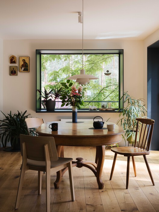 Skubianka House / SZCZ Jakub Szczesny Skubianka House / SZCZ Jakub Szczesny - Interior Photography, Dining room, Table, Chair, Wood, Lighting