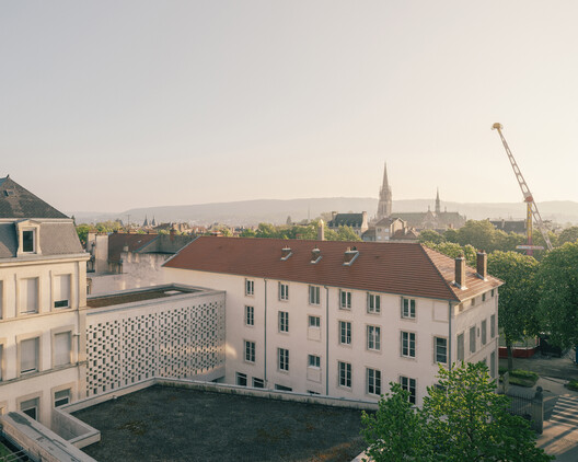 European University Center Refurbishment and Modernization / Agence Vulcano-Gibello