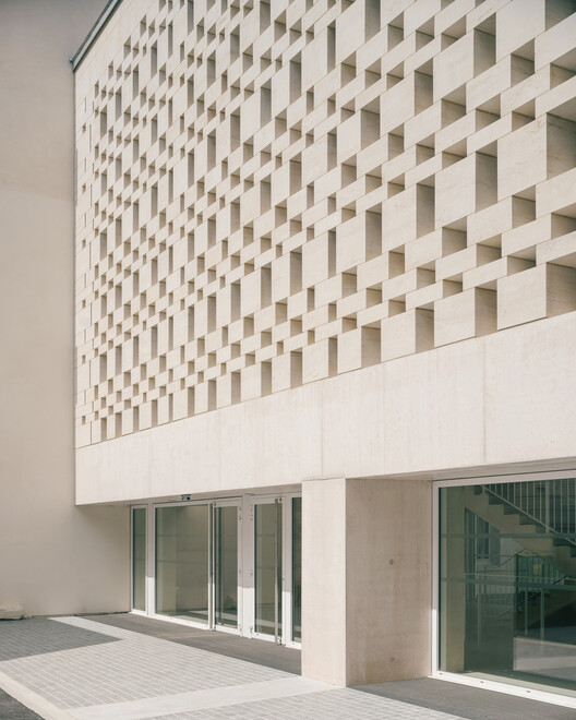 European University Center Refurbishment and Modernization / Agence Vulcano-Gibello - Image 14 of 30