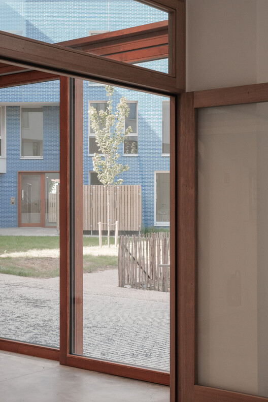 Destrier Housing Block / Pierre Blondel Architectes - Interior Photography, Wood, Glass