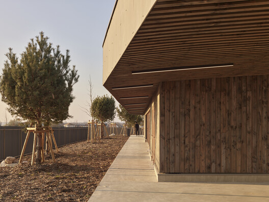 Montévrain Stadium / Olgga Architects - Image 4 of 18