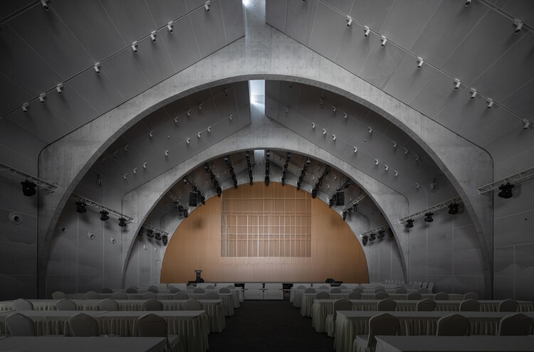 Centro Cultural Anren para a Seita do Grande Artesão / Atelier Li Xinggang - Imagem 5 de 32