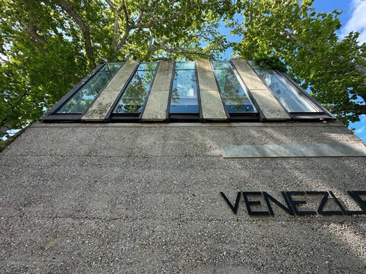 From Little Venice to Venice: The Narrative of Carlo Scarpa’s Venezuela Pavilion - Image 6 of 25