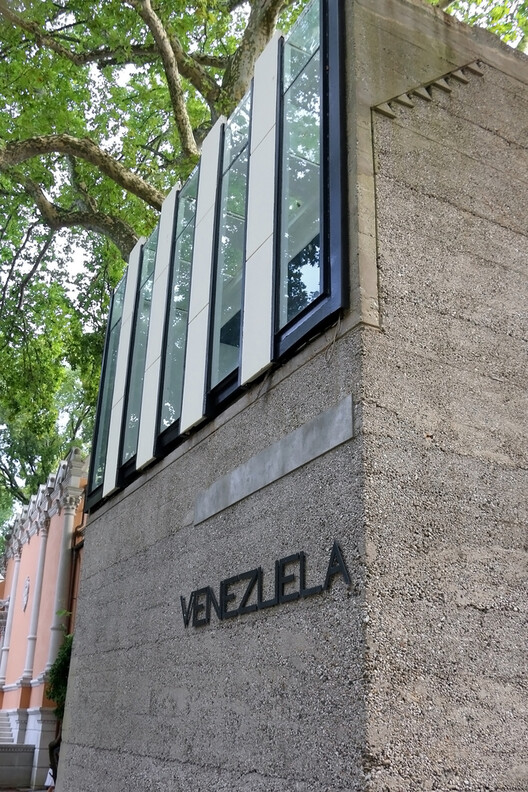 From Little Venice to Venice: The Narrative of Carlo Scarpa’s Venezuela Pavilion - Image 9 of 25