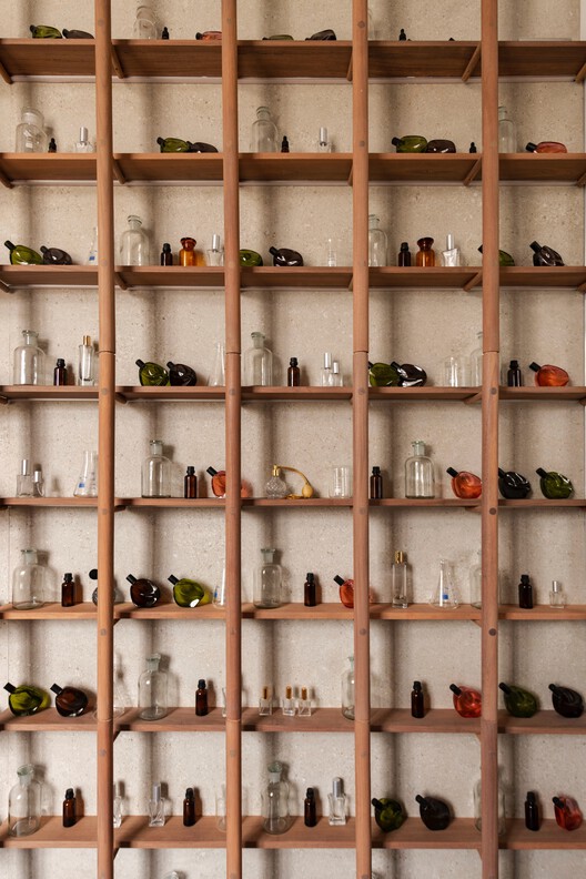 Atelier del Perfumista - CASACOR Perú 2025 / David Zwiebach Arquitectura - Imagen 3 de 16