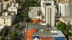 Colégio Magnum Unidade Lourdes / BIRI + Chico Albano