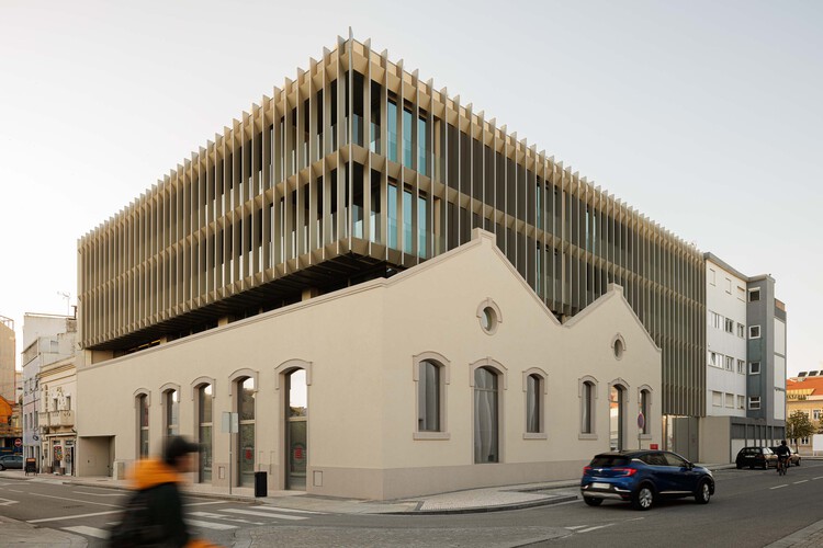 Edifício Estação / Sónia Cruz - Arquitectura - Fotografia de Exterior, Residencial