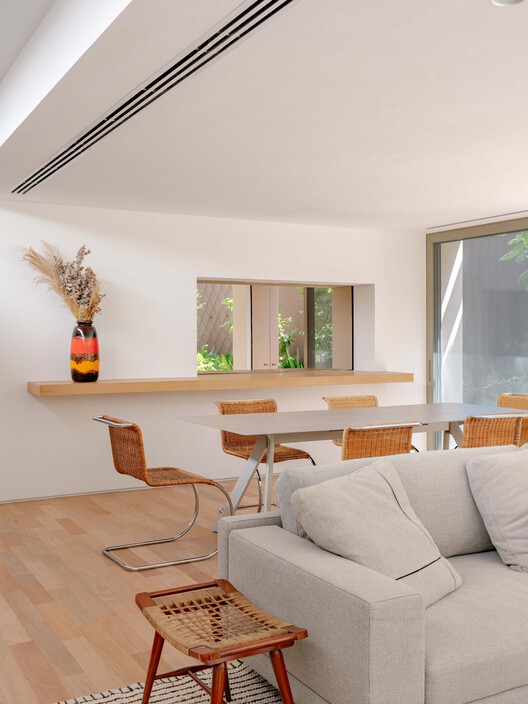 Casa Ouro Preto / Felipe Hess Arquitetos - Fotografía interior, Sala de estar, Madera, Sillones, Mesas, Iluminación, Sillas