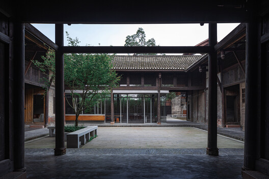Renovation of Anren Liaowei Mansion Anren Tourist Center / Atelier Li Xinggang - Image 25 of 37
