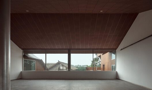Renovation of Anren Liaowei Mansion Anren Tourist Center / Atelier Li Xinggang - Image 20 of 37