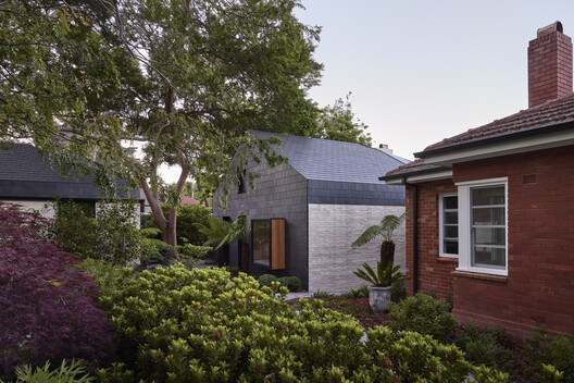 Hotham House / Austin Maynard Architects - Exterior Photography, Door, Garden