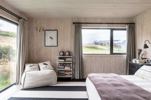 Lucerna House / SAA Arquitectura + Territorio - Interior Photography, Bedroom, Bed, Wood